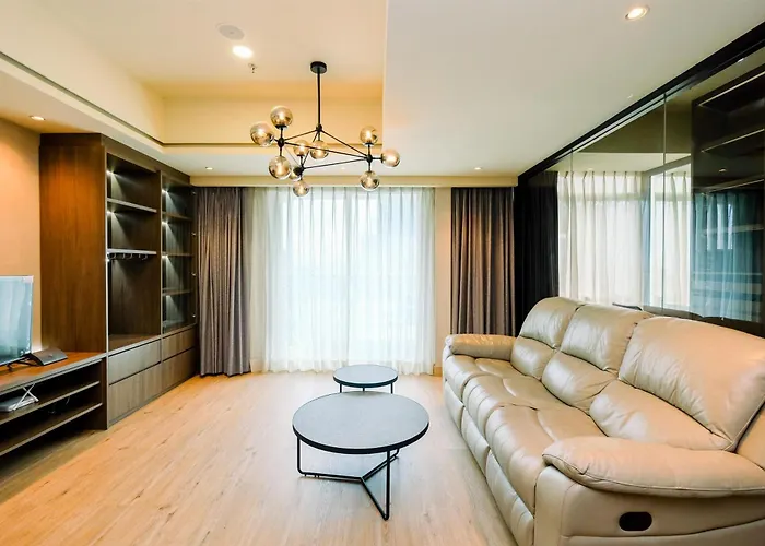 Nice And Elegant 1Br At The Kensington Royal Suites Apartment By Travelio
